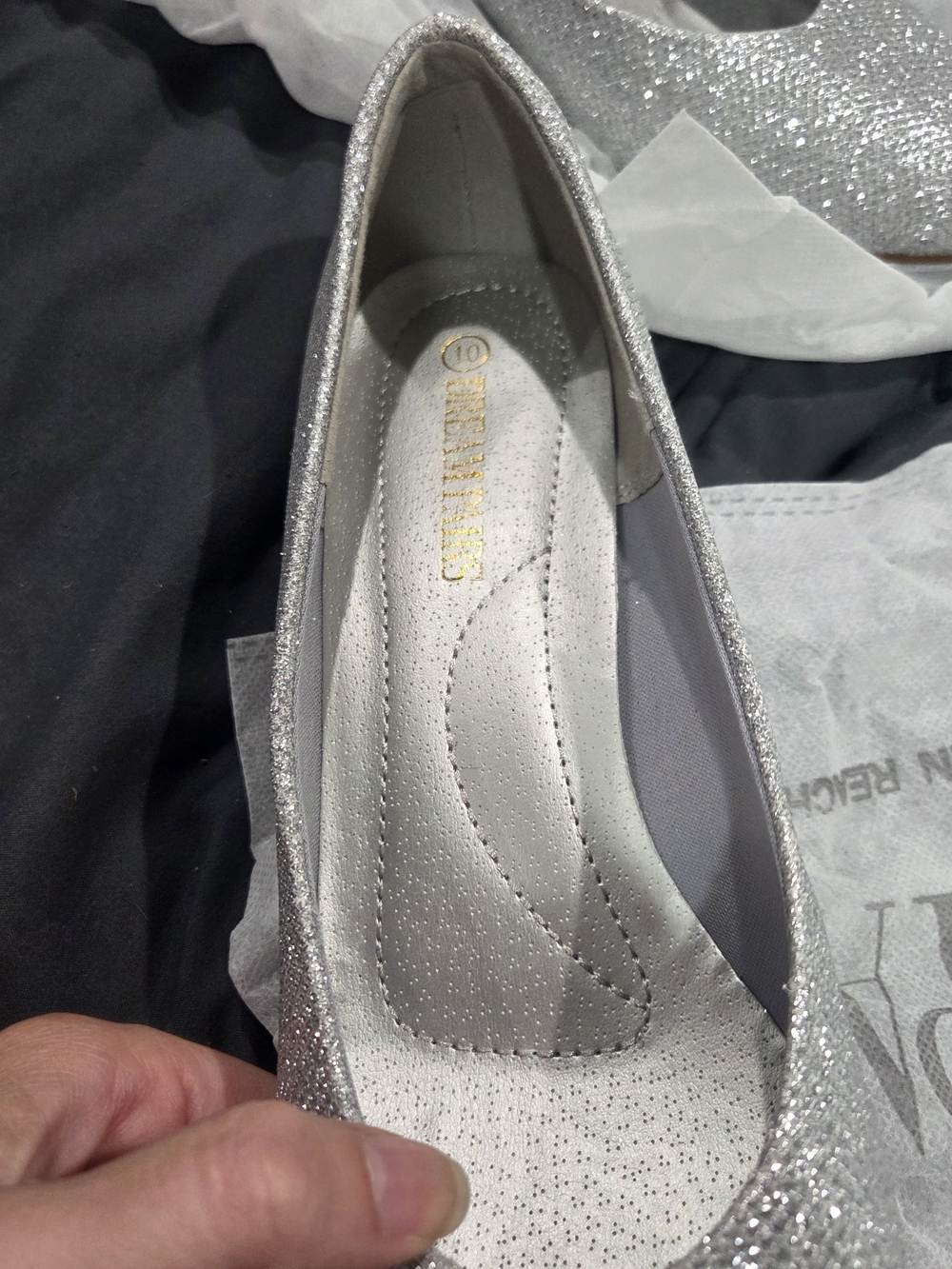 Dream Pairs Silver Sparkle Pointed Toe Heels - Picture 5 of 6